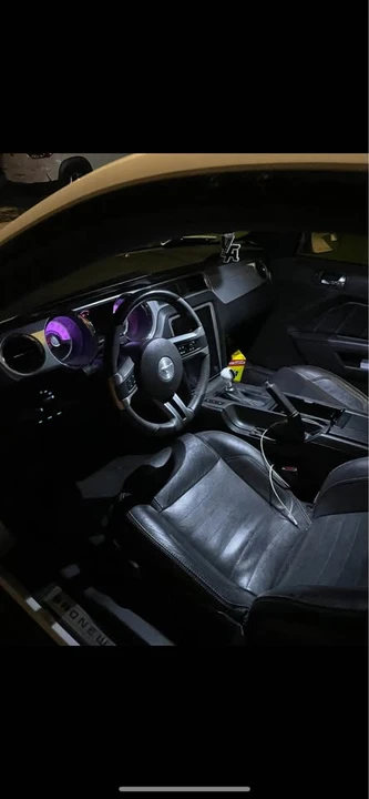 2012 Ford S197 Mustang - Image 8 of 11