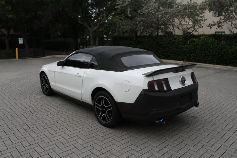 2012 Ford S197 Mustang - Image 7 of 13