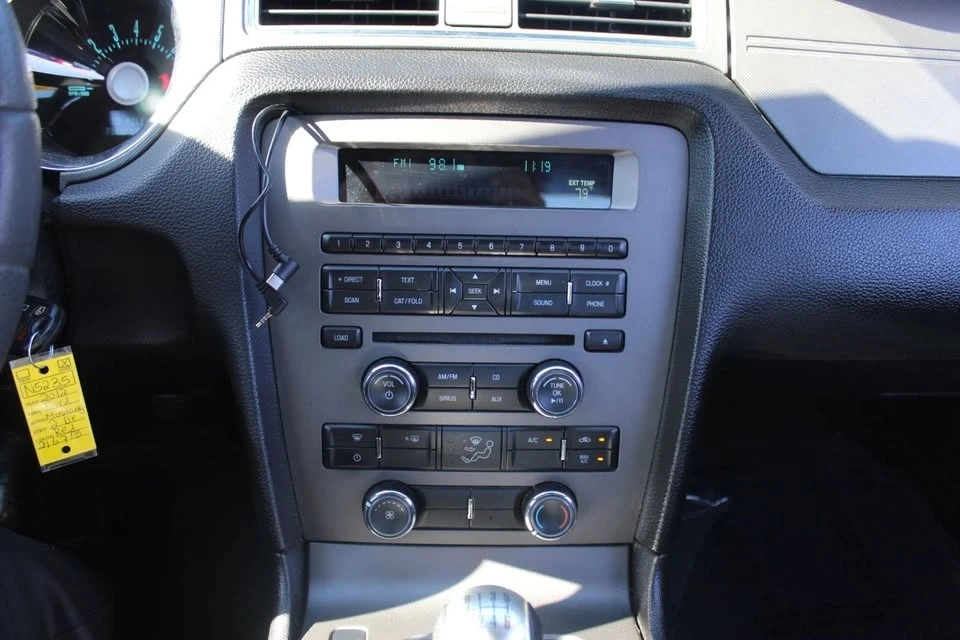 2012 Ford S197 Mustang - Image 13 of 20