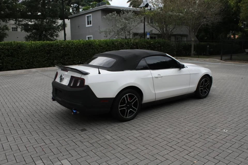 2012 Ford S197 Mustang - Image 5 of 13