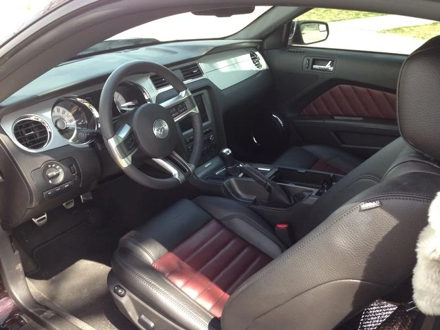 2012 Ford S197 Mustang - Image 2 of 4