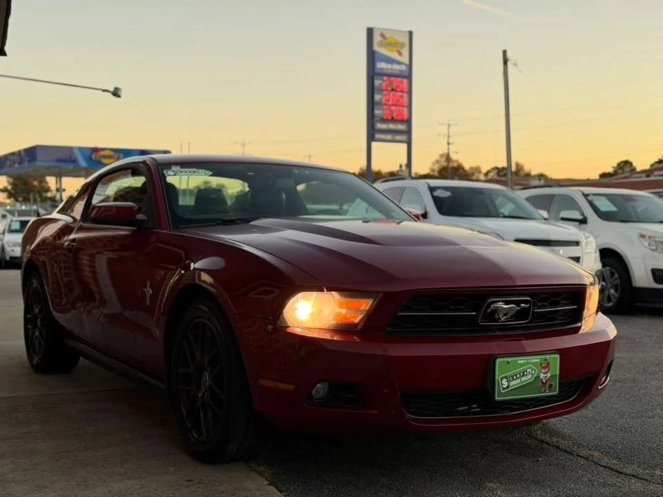 2012 Ford S197 Mustang - Image 2 of 16