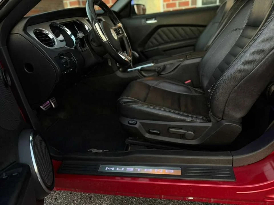 2012 Ford S197 Mustang - Image 8 of 16