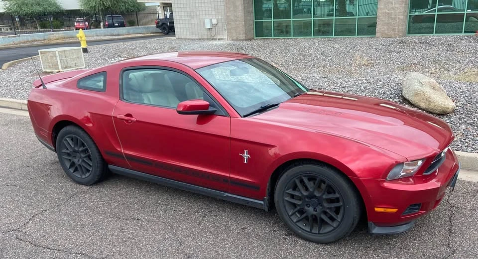 2012 Ford S197 Mustang - Image 3 of 17