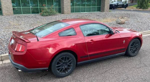 2012 Ford S197 Mustang - Image 7 of 16