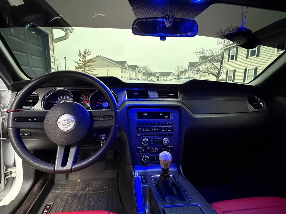 2012 Ford S197 Mustang - Image 10 of 11