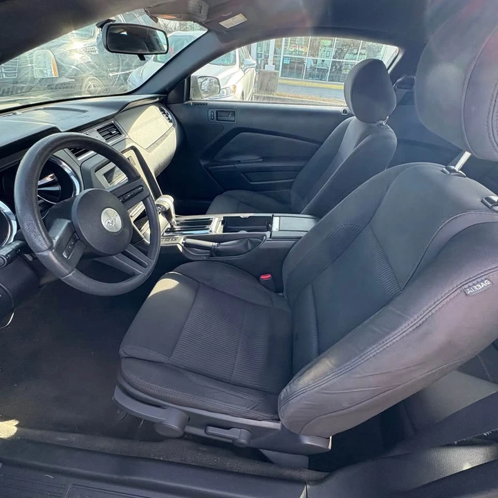 2012 Ford S197 Mustang - Image 6 of 7
