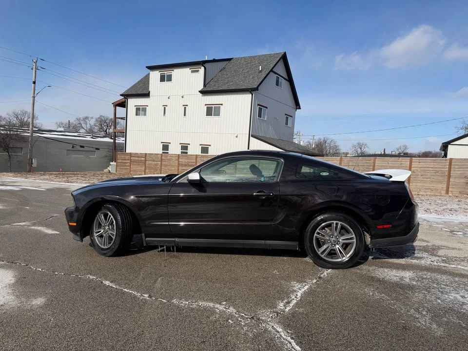 2012 Ford S197 Mustang - Image 3 of 16