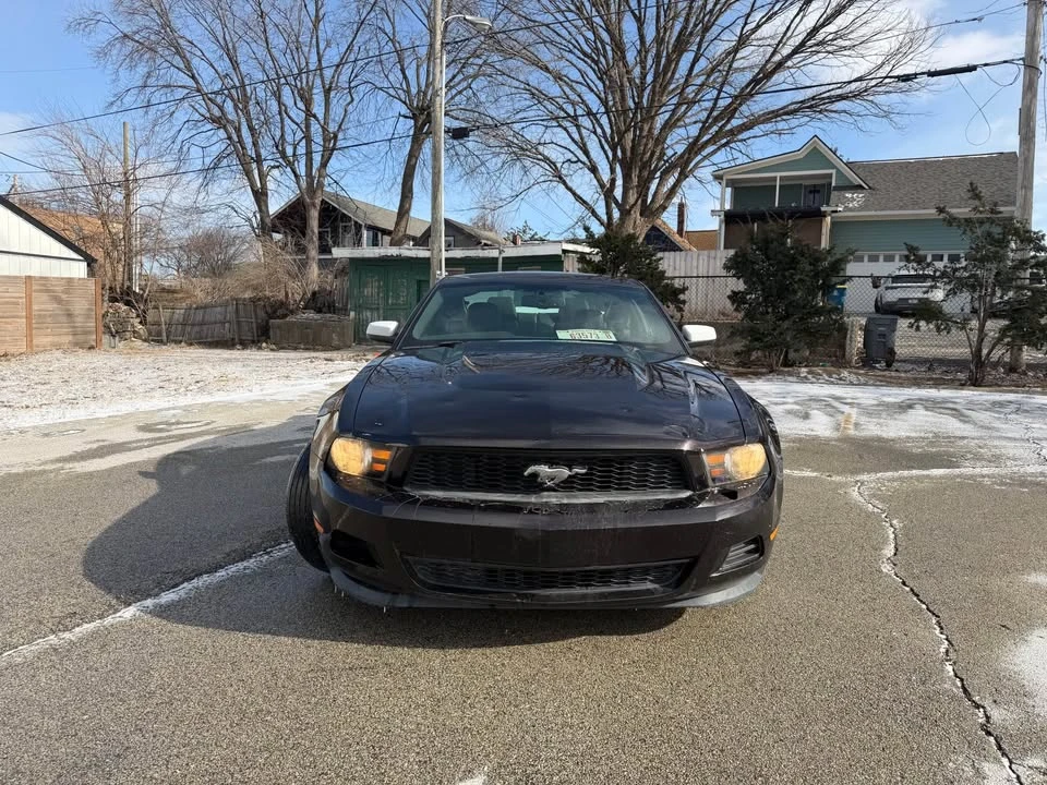 2012 Ford S197 Mustang - Image 2 of 16