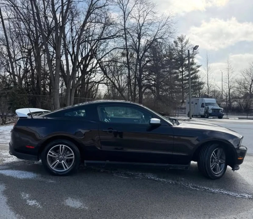 2012 Ford S197 Mustang - Image 7 of 8