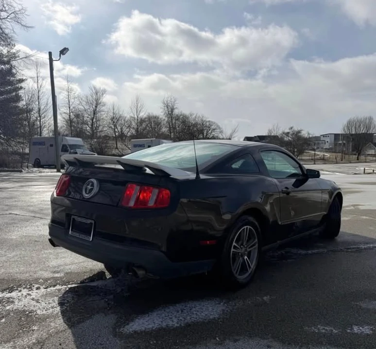 2012 Ford S197 Mustang - Image 8 of 8