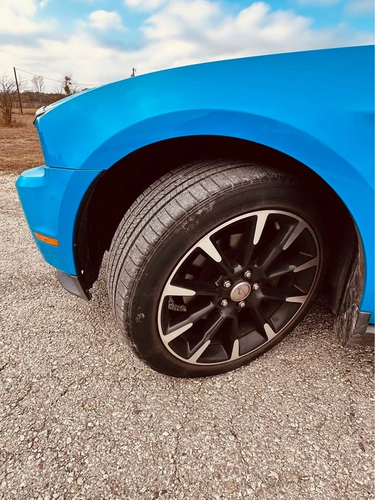 2012 Ford S197 Mustang - Image 2 of 13