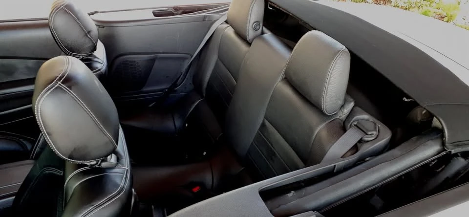 2012 Ford S197 Mustang - Image 12 of 19