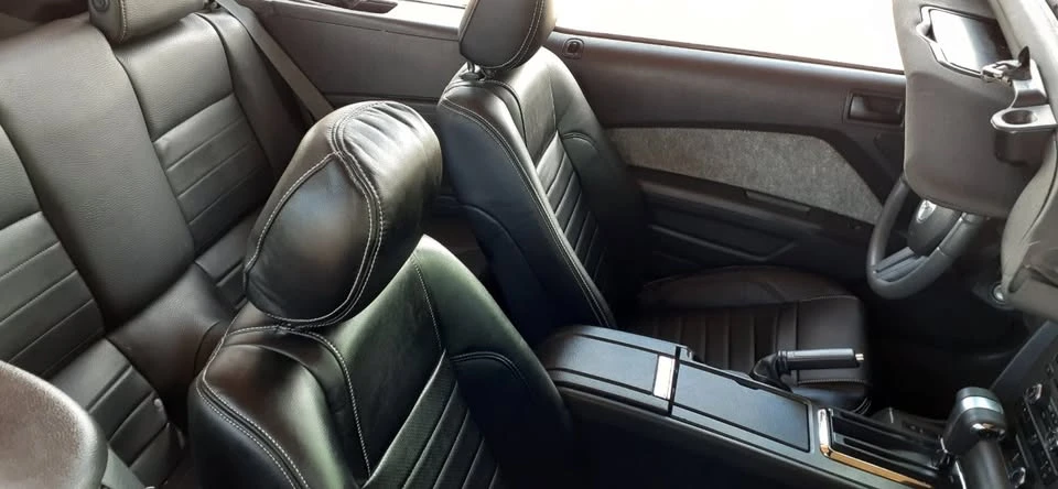2012 Ford S197 Mustang - Image 16 of 19