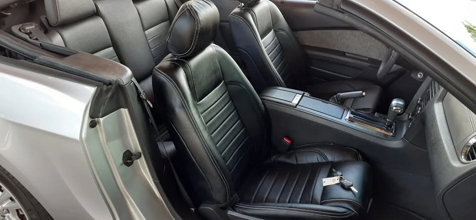2012 Ford S197 Mustang - Image 17 of 19