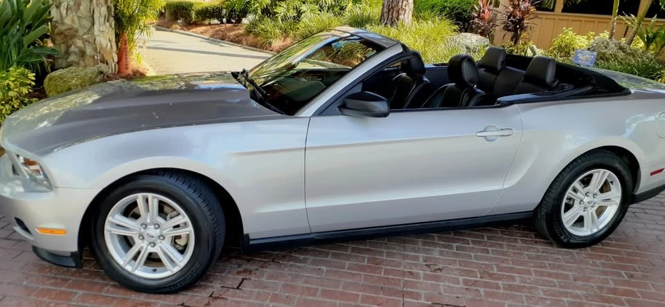 2012 Ford S197 Mustang - Image 11 of 19
