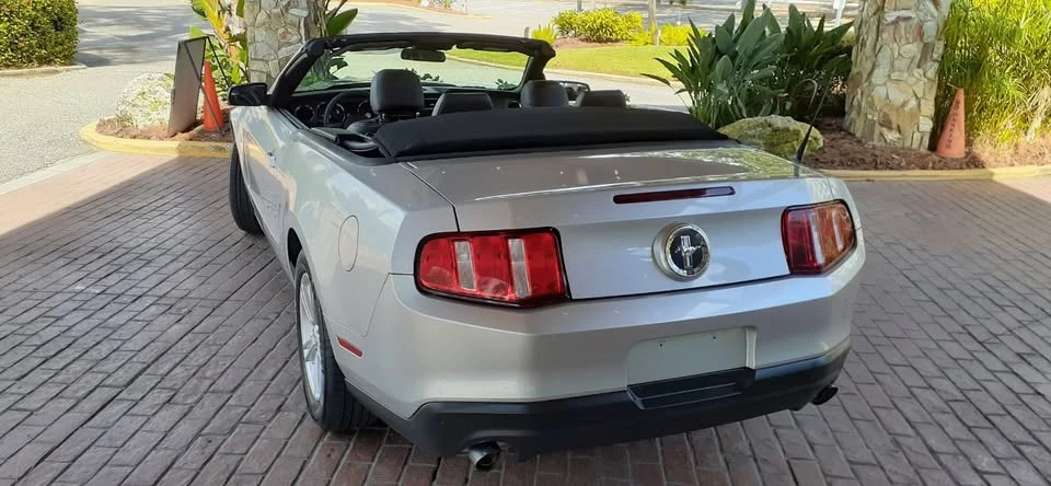 2012 Ford S197 Mustang - Image 8 of 19
