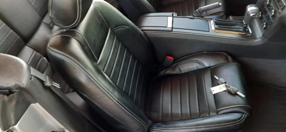 2012 Ford S197 Mustang - Image 18 of 19