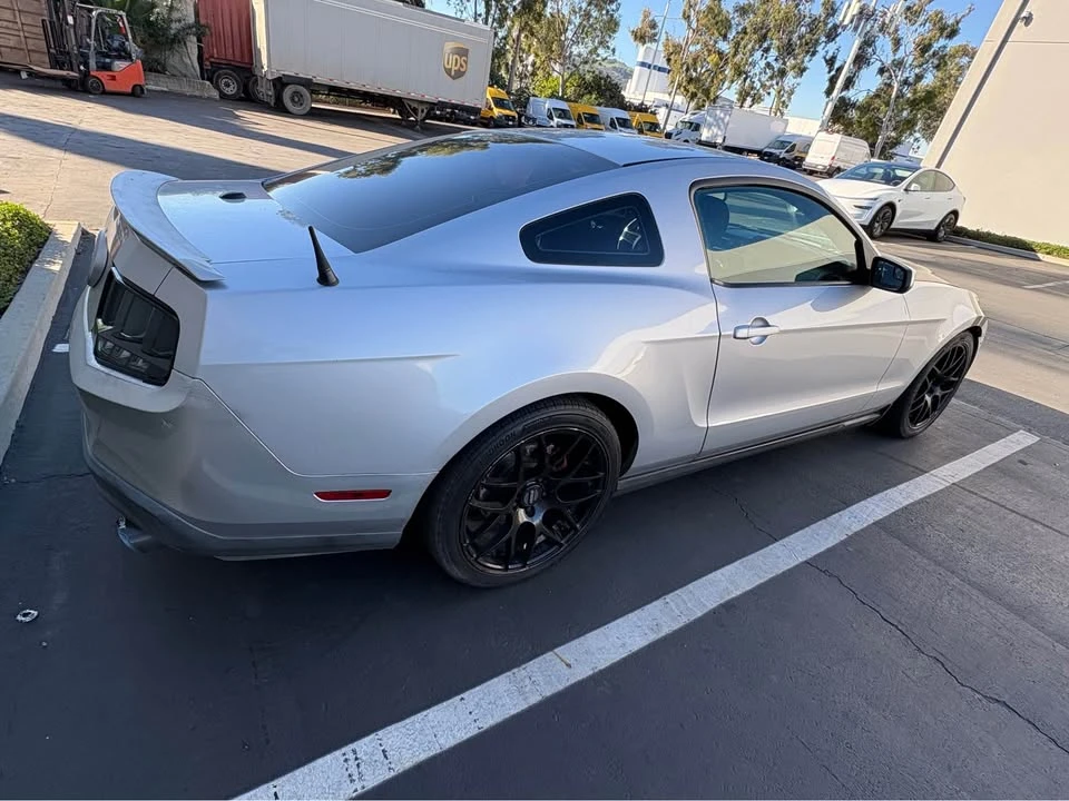 2012 Ford S197 Mustang - Image 3 of 10
