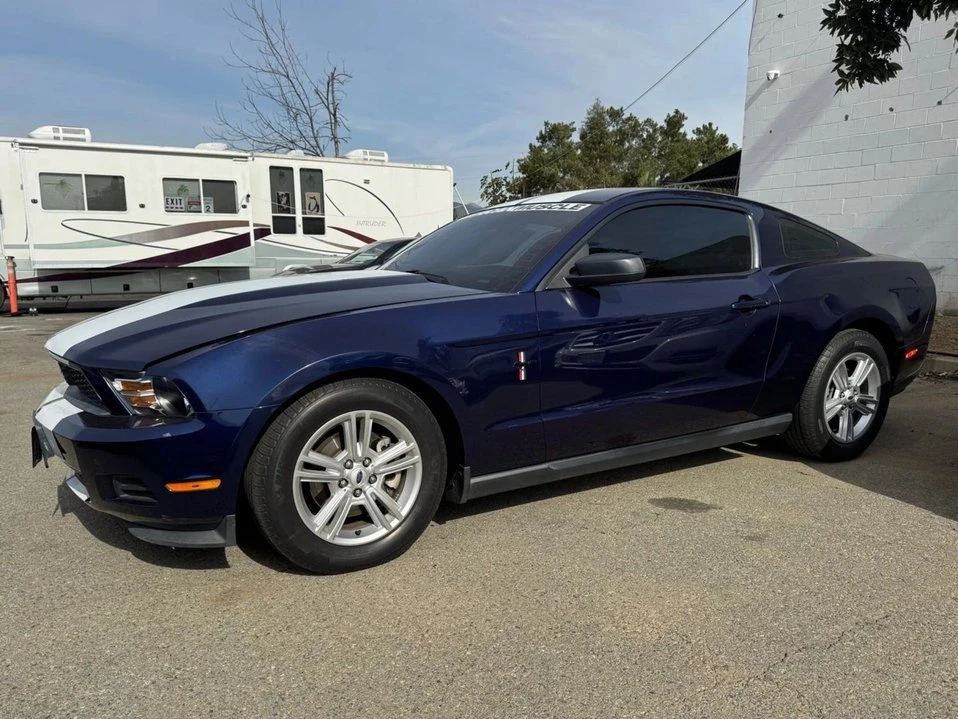 2012 Ford S197 Mustang - Image 4 of 11