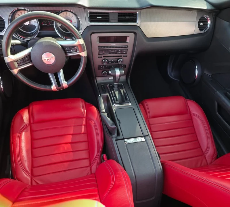 2012 Ford S197 Mustang - Image 16 of 19