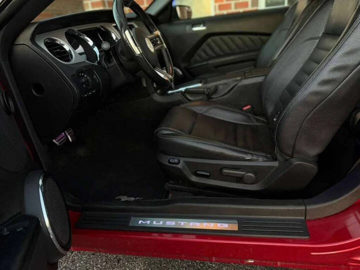 2012 Ford S197 Mustang - Image 9 of 15