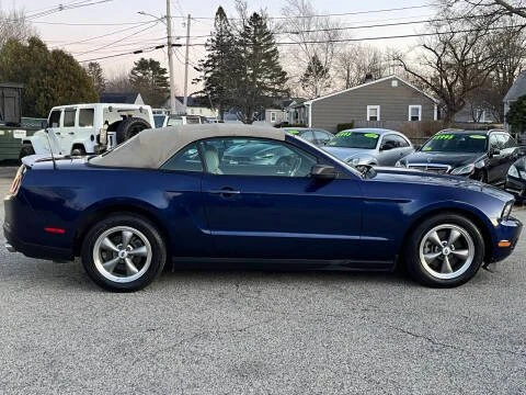 2012 Ford S197 Mustang - Image 2 of 15