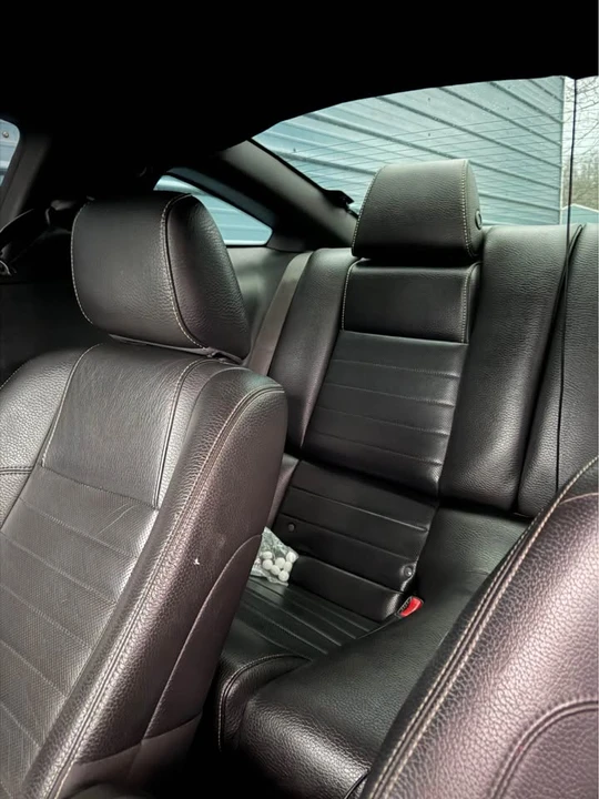 2012 Ford S197 Mustang - Image 7 of 12