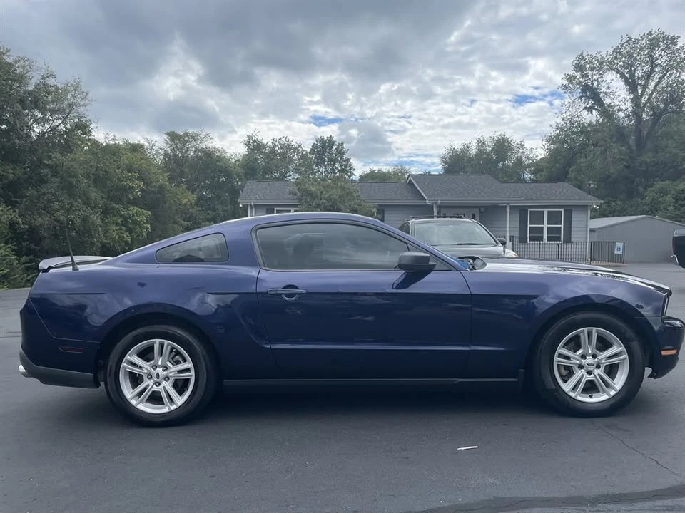 2012 Ford S197 Mustang - Image 2 of 8