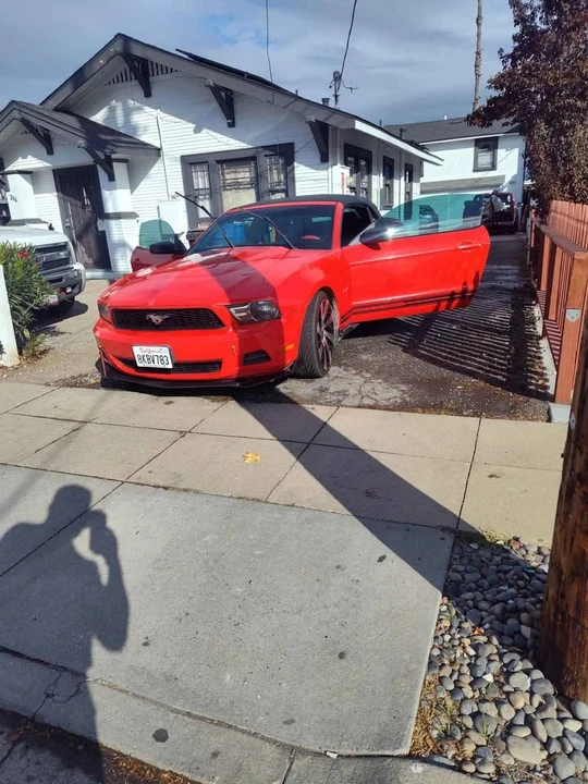 2012 Ford S197 Mustang - Image 2 of 5