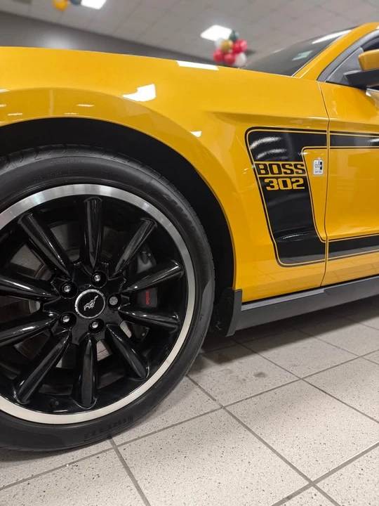 2012 Ford S197 Mustang Boss 302 - Image 3 of 8