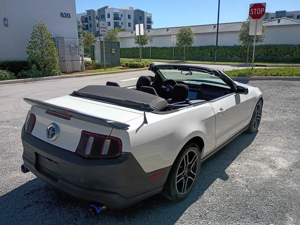 2012 Ford S197 Mustang - Image 6 of 15