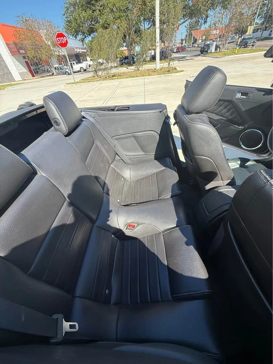 2012 Ford S197 Mustang - Image 11 of 18