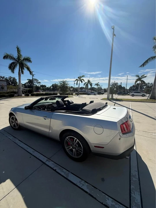 2012 Ford S197 Mustang - Image 3 of 18
