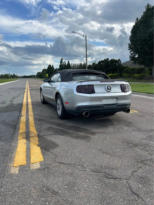 2012 Ford S197 Mustang - Image 6 of 15