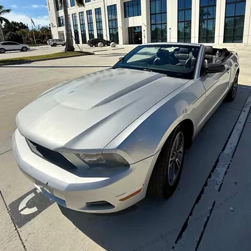 2012 Ford Mustang Convertible