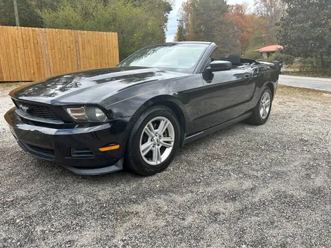 2012 Ford Mustang Convertible