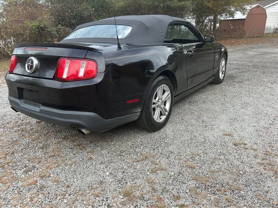 2012 Ford S197 Mustang - Image 15 of 17