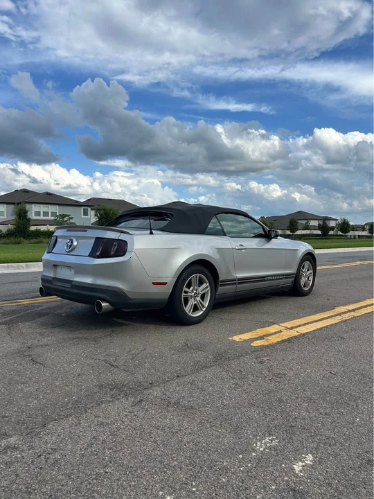 2012 Ford S197 Mustang - Image 5 of 15