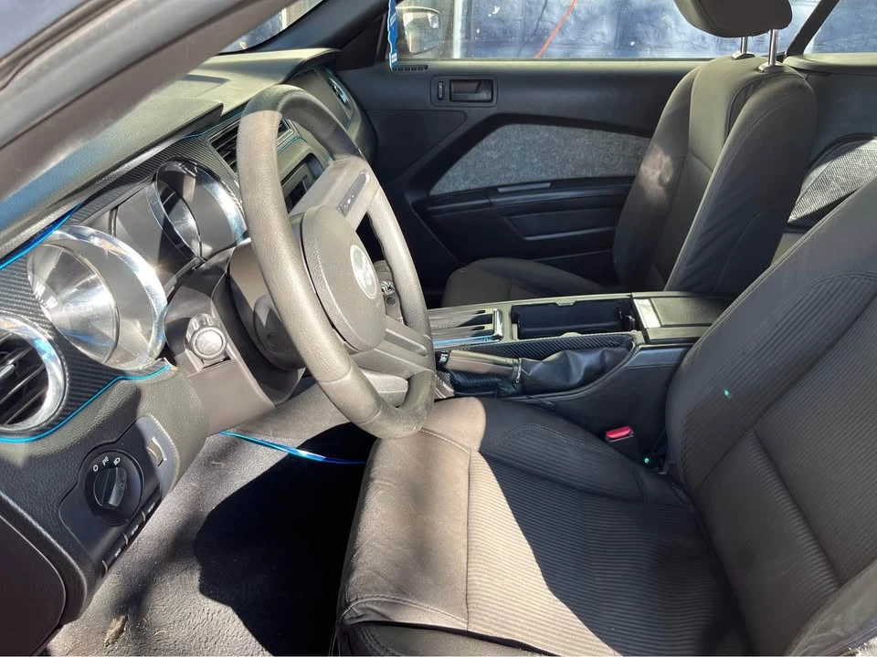2012 Ford S197 Mustang - Image 13 of 19