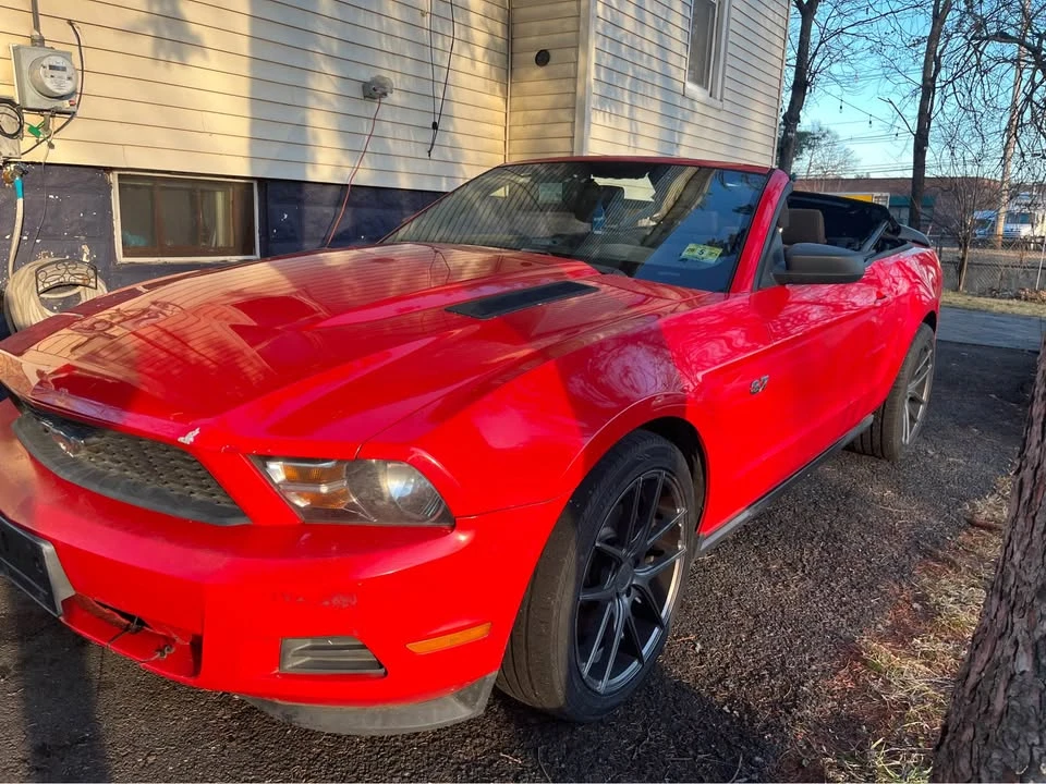 2012 Ford S197 Mustang - Image 6 of 19