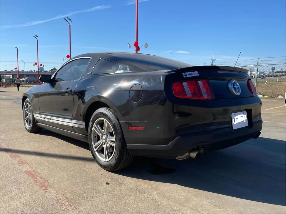 2012 Ford S197 Mustang - Image 4 of 11