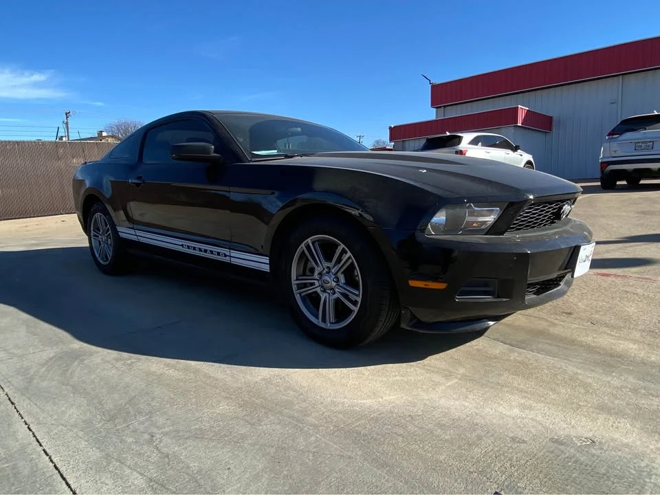 2012 Ford S197 Mustang - Image 8 of 11