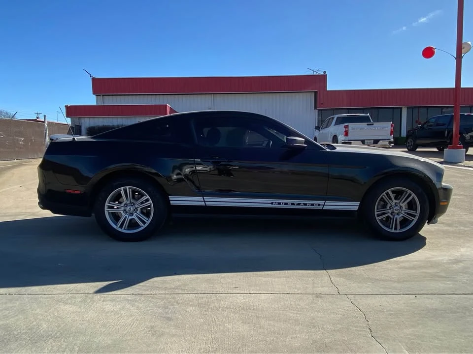 2012 Ford S197 Mustang - Image 7 of 11