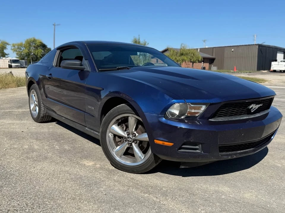 2012 Ford S197 Mustang - Image 2 of 11