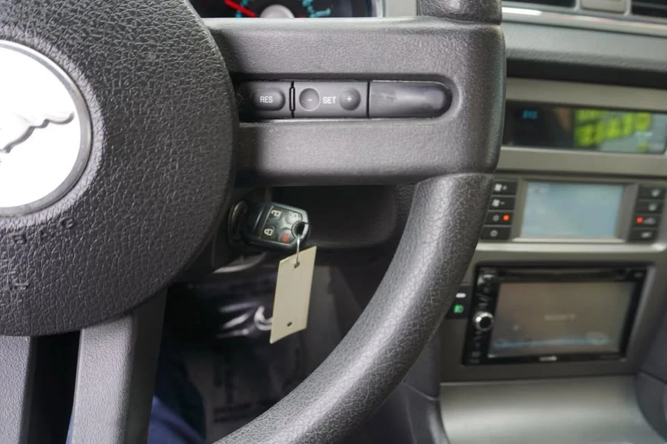 2012 Ford S197 Mustang - Image 15 of 20
