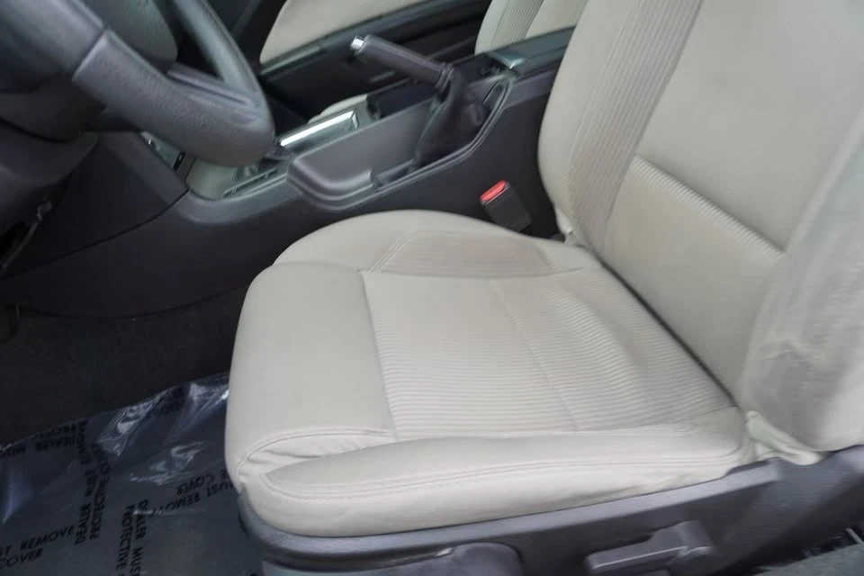 2012 Ford S197 Mustang - Image 10 of 20