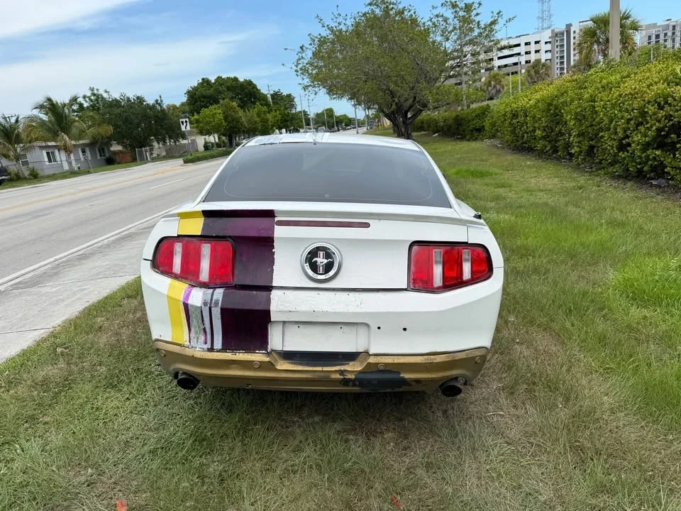 2012 Ford S197 Mustang - Image 8 of 19