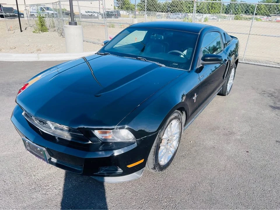 2012 Ford S197 Mustang - Image 2 of 11