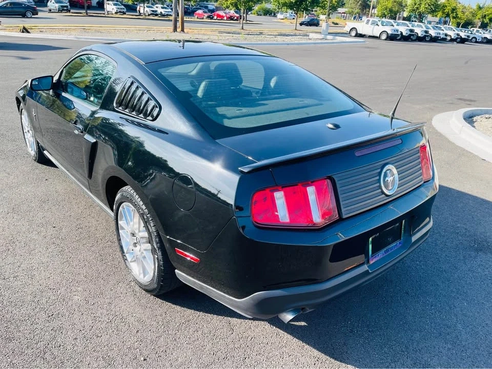 2012 Ford S197 Mustang - Image 5 of 11